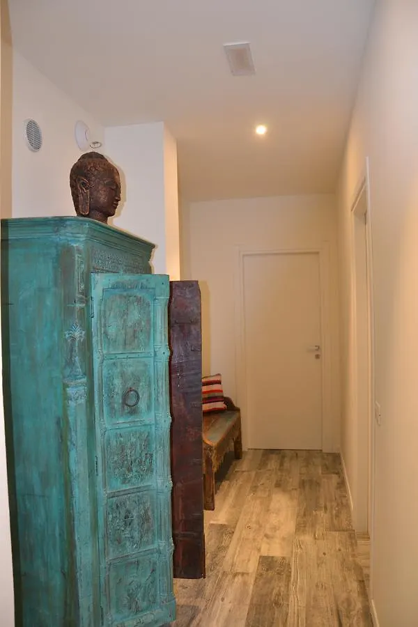 B&B La Chicca Бренцоне-суль-Гарда Отель типа 